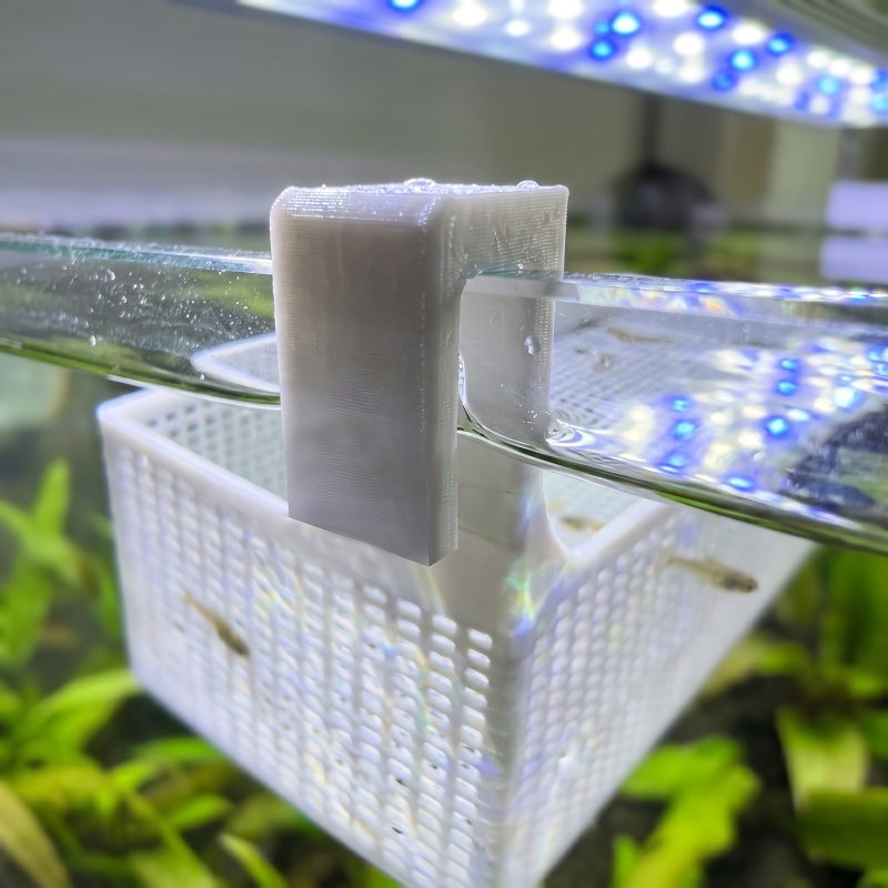 กล่องแยกปลาสำหรับเพาะพันธุ์ 1  - Aquarium Fish Cave บทวิจารณ์และราคา